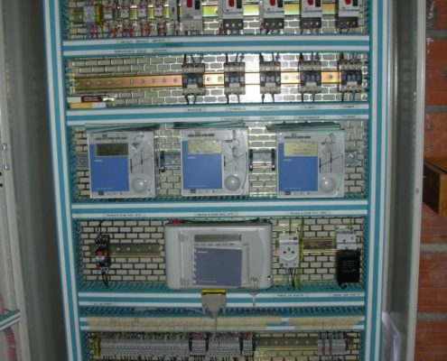 Pose armoire électrique Siemens Thermi Service
